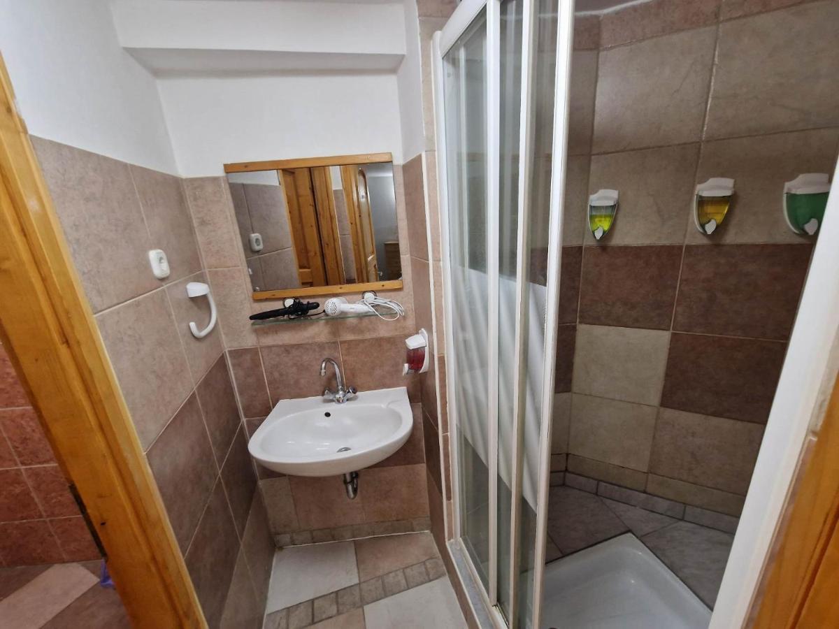 Aparthotel 7Dab Josika 4 Contactless Self Check-In Budapeszt Zewnętrze zdjęcie